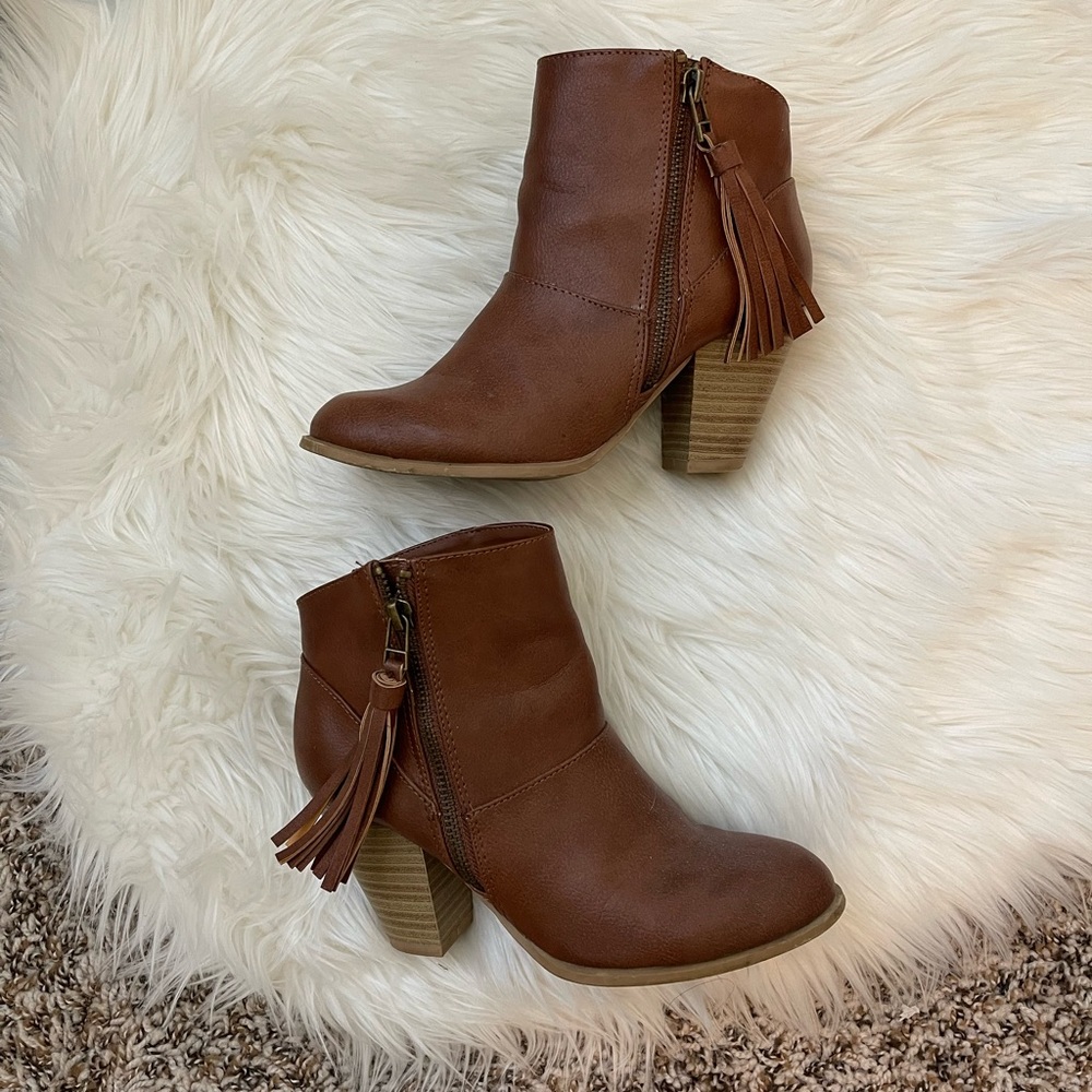 Tassel Boots